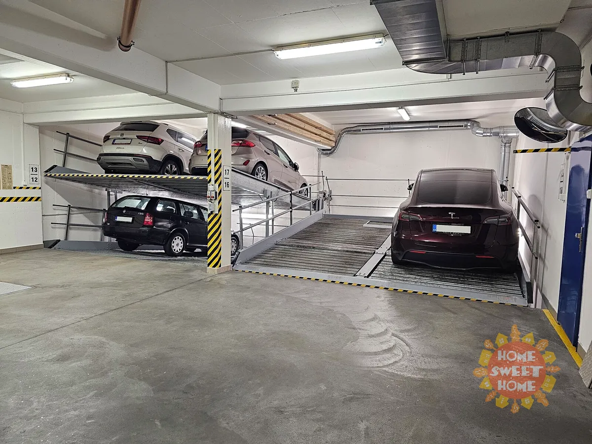 Pronájem garážového stání 10 m²